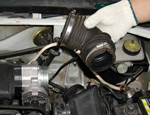 汽车抖动两大原因 检查进气系统或节气门