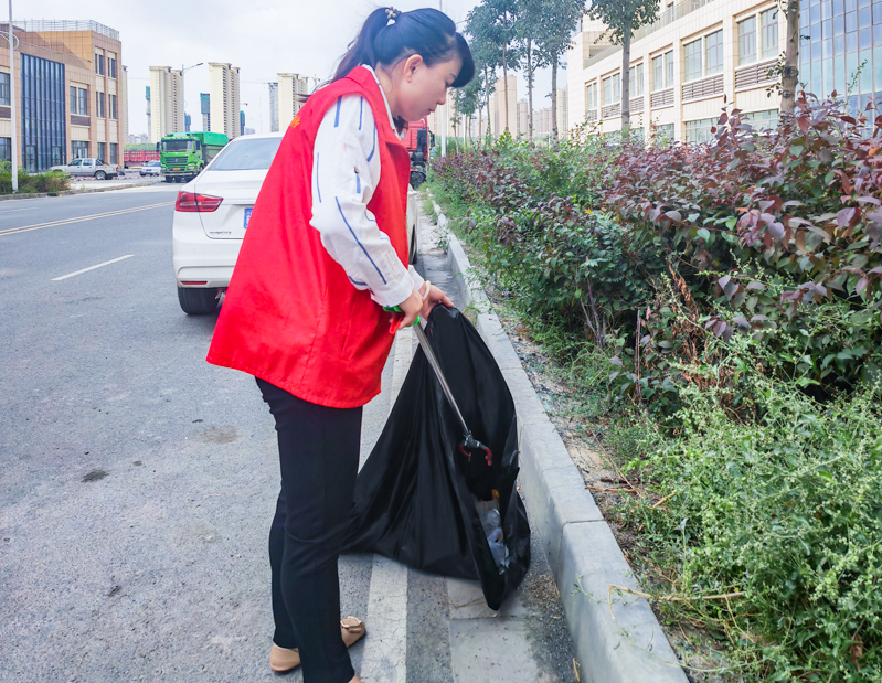 高新区（新市区）：持续推进环境整治 共建美丽宜居家园